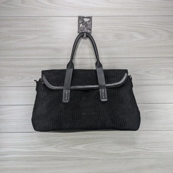 Fabletics Mesh The Grip Tote gym bag - Picture 7 of 12